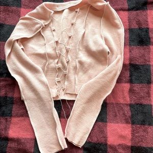 White fox boutique cut out crop top💓